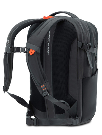 64e30e8105db8ce405c84e1d587226d1